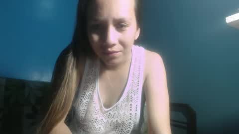 Snapshot of sweet_girlyxx chatting on 7, 12, 2024 girly online show from 7, 12, 2024