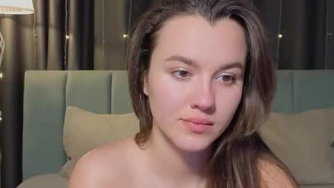 Snapshot of sweet_haeven chatting on 26, 4, 2026 Im Mia.LOVELY PATTERNS 100 120 160 200 my toy buzzes from 2 tip online show from 26, 4, 2026