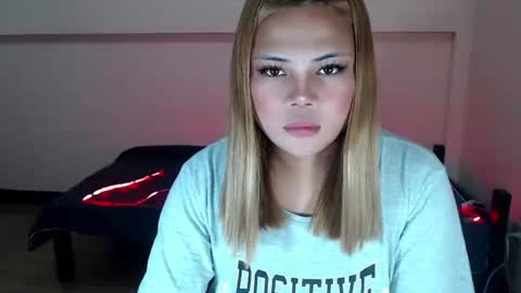 Snapshot of sweet_hard_queenxxx chatting on 19, 10, 2025 sophia daisy online show from 19, 10, 2025