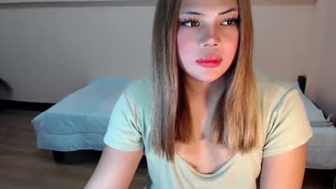 Snapshot of sweet_hard_queenxxx chatting on 15, 12, 2025 sophia daisy online show from 15, 12, 2025