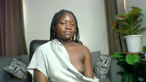 Snapshot of sweet_jenica chatting on 14, 12, 2024 ESTHER NEEMA online show from 14, 12, 2024
