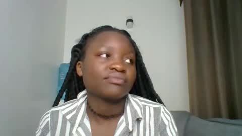 Snapshot of sweet_jenica chatting on 13, 1, 2026 ESTHER NEEMA online show from 13, 1, 2026
