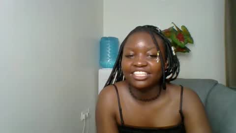 Snapshot of sweet_jenica chatting on 5, 2, 2026 ESTHER NEEMA online show from 5, 2, 2026