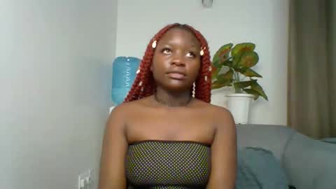 Snapshot of sweet_jenica chatting on 23, 2, 2026 ESTHER NEEMA online show from 23, 2, 2026