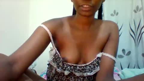 Snapshot of sweet_jovial chatting on 14, 10, 2025 sweet_jovial online show from 14, 10, 2025