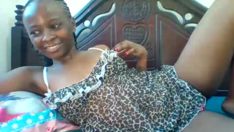 Snapshot of sweet_jovial chatting on 11, 11, 2025 sweet_jovial online show from 11, 11, 2025