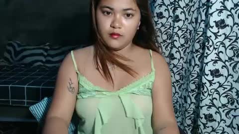 Snapshot of sweet_kelly11 chatting on 17, 12, 2024 sweet_kelly11 online show from 17, 12, 2024