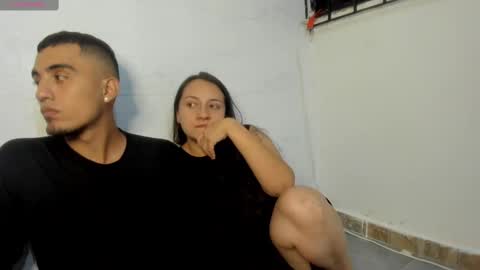 Chloe And Oliver online show from 4, 11, 2025