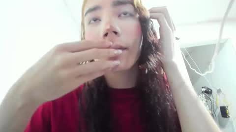 Snapshot of sweet_kitty_777 chatting on 22, 4, 2026 sweet_kitty_777 online show from 22, 4, 2026