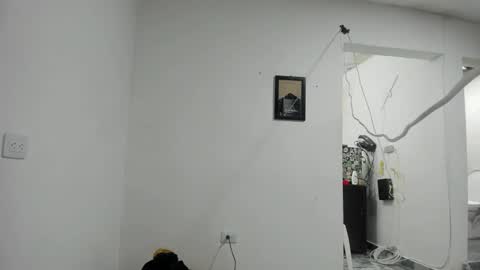 Snapshot of sweet_kitty_777 chatting on 24, 4, 2026 sweet_kitty_777 online show from 24, 4, 2026