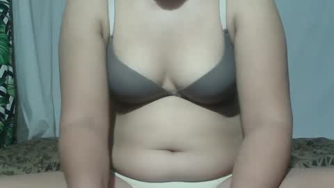 Snapshot of sweet_lily0613 chatting on 3, 3, 2025 sweet_lily0613 online show from 3, 3, 2025