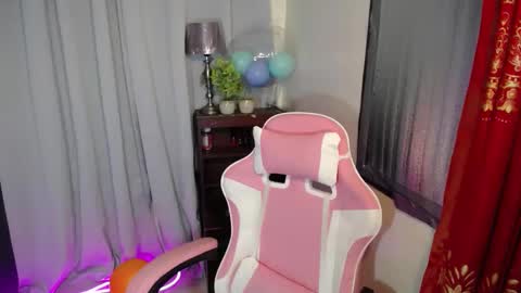 Maria Stella online show from 13, 2, 2025