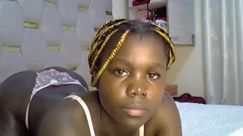 sweet_melodiyy online show from 9, 4, 2026