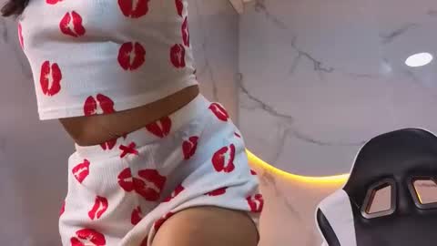 Live 1500am 2100pm online show from 20, 12, 2025