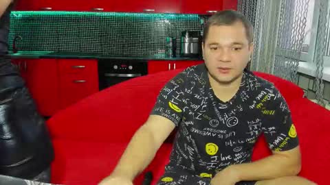 Snapshot of sweet_olga_and_dmitriy chatting on 18, 11, 2025 Olga and Dmitriy online show from 18, 11, 2025