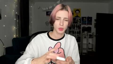 kira online show from 12, 2, 2026