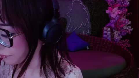 Snapshot of sweet_roxanee chatting on 6, 7, 2026 Roxanee online show from 6, 7, 2026