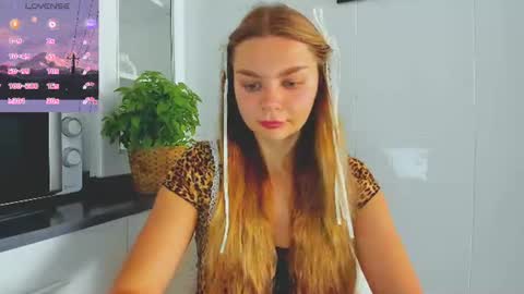 Snapshot of sweet_sabriina chatting on 26, 6, 2026 Sabina online show from 26, 6, 2026