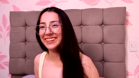 Sammy Lauren online show from 13, 7, 2026