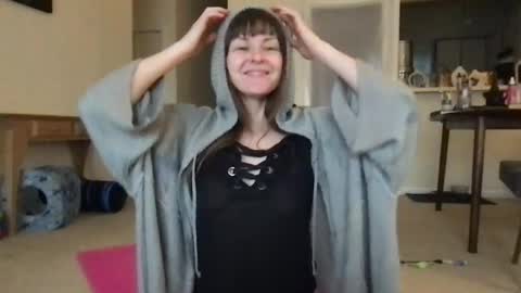 Heidi Brenner - Please check bio for schedule  FAQ online show from 21, 5, 2026