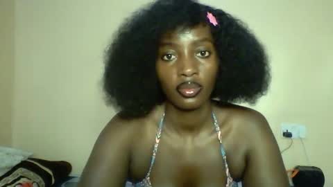 Snapshot of sweet_zuri3 chatting on 24, 9, 2025 zuri online show from 24, 9, 2025