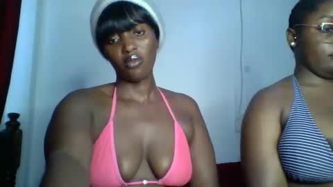 Snapshot of sweet_zuri3 chatting on 14, 11, 2025 zuri online show from 14, 11, 2025