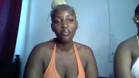 Snapshot of sweet_zuri3 chatting on 20, 11, 2025 zuri online show from 20, 11, 2025