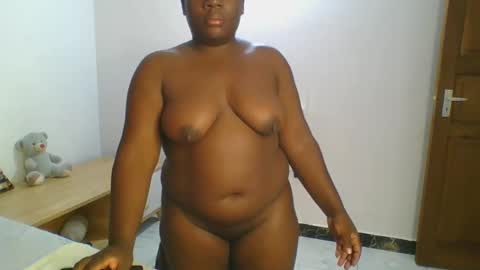Snapshot of sweetafricangal chatting on 13, 1, 2025 NASHA online show from 13, 1, 2025