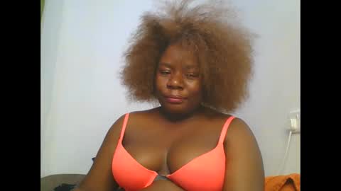 Snapshot of sweetafricangal chatting on 27, 2, 2025 NASHA online show from 27, 2, 2025