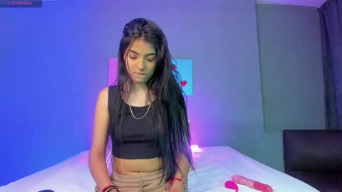 Snapshot of sweetaliss26 chatting on 6, 2, 2026 Aliss online show from 6, 2, 2026