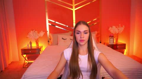 SweetAngellic online show from 17, 10, 2025