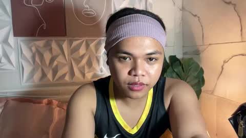 Leith Madrigal online show from 29, 3, 2026