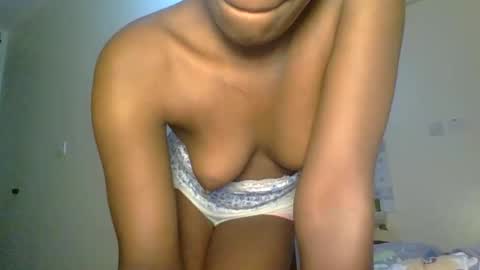 Snapshot of sweetass_02 chatting on 17, 9, 2025 bianca online show from 17, 9, 2025