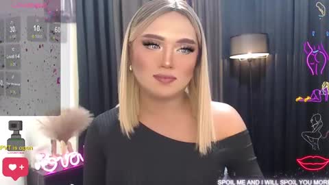 Snapshot of sweetbella118 chatting on 1, 2, 2025 bella online show from 1, 2, 2025