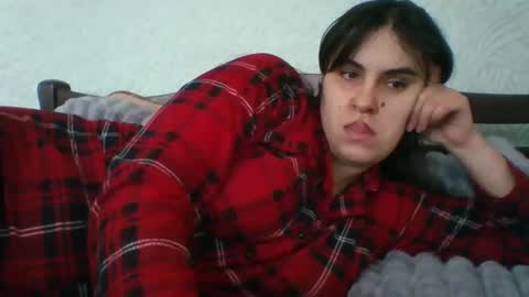 Snapshot of sweetbesty5322 chatting on 9, 1, 2026 sweetbesty5322 online show from 9, 1, 2026