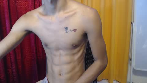 Snapshot of sweetbigcockz chatting on 11, 10, 2025 sweetbigcockz online show from 11, 10, 2025