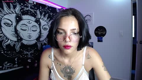 Snapshot of sweetbitter_ chatting on 21, 1, 2025 sweetbitter_ online show from 21, 1, 2025