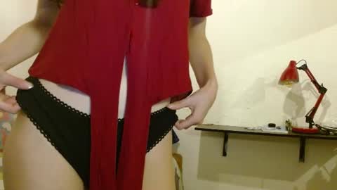 Snapshot of sweetcalm_ chatting on 23, 6, 2026 sweetcalm_ online show from 23, 6, 2026