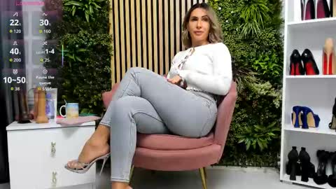 Snapshot of sweetcherry30_ chatting on 6, 11, 2025 Cherry online show from 6, 11, 2025