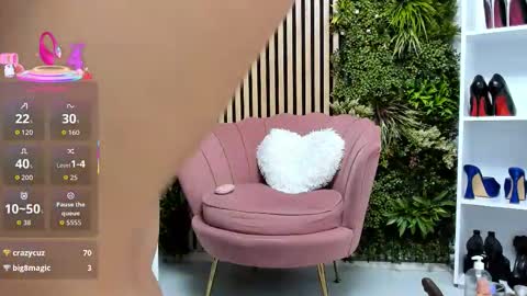 Snapshot of sweetcherry30_ chatting on 14, 11, 2025 Cherry online show from 14, 11, 2025