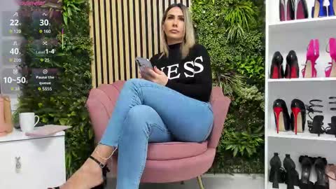 Snapshot of sweetcherry30_ chatting on 21, 11, 2025 Cherry online show from 21, 11, 2025