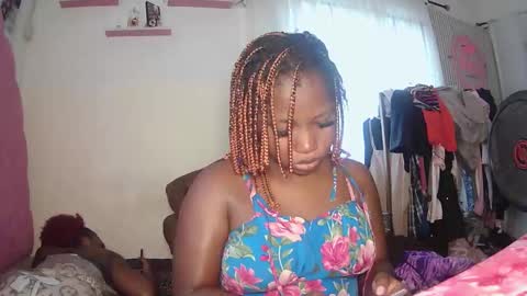 Snapshot of sweetcoochiex chatting on 29, 10, 2025 sweetcoochiex online show from 29, 10, 2025