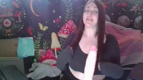 Snapshot of sweetcurvyblue chatting on 14, 10, 2025 SweetCurvyBlue online show from 14, 10, 2025