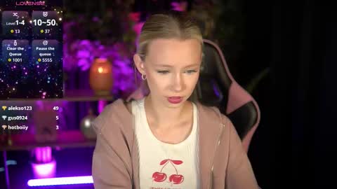 Lina online show from 8, 3, 2026