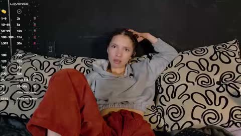 sweetdam12 online show from 17, 10, 2025