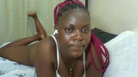 Snapshot of sweetdarkskin chatting on 27, 1, 2025 CLARIS online show from 27, 1, 2025