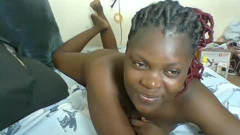 Snapshot of sweetdarkskin chatting on 7, 3, 2025 CLARIS online show from 7, 3, 2025