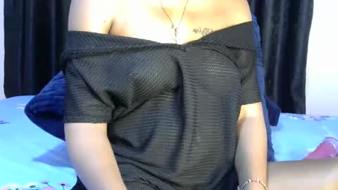 sweetDee online show from 1, 11, 2025