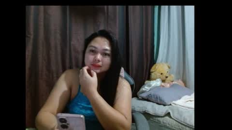 Snapshot of sweetdemurelady chatting on 21, 6, 2026 Lynn online show from 21, 6, 2026