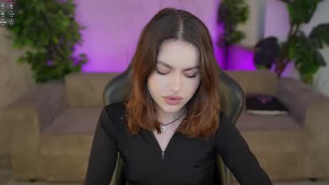 Snapshot of sweetdesiree_ chatting on 10, 9, 2025 Amelia online show from 10, 9, 2025